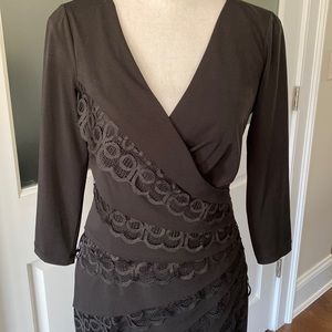 London Times Beautiful Lace detail dress